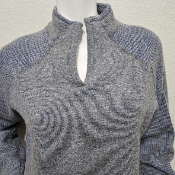 Mountain Hardware Blue Wool Sweater Size M - Picture 9 of 11